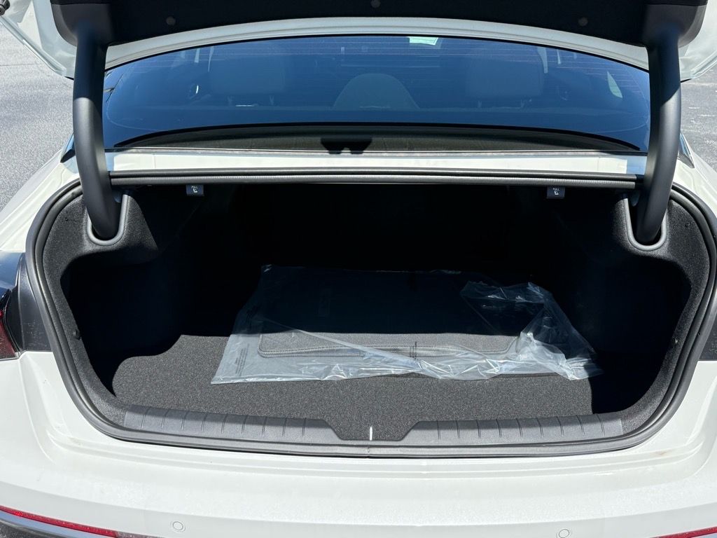 2026 Kia K5 LXS - Photo 14