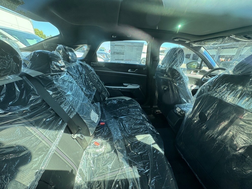2026 Kia K5 GT-Line photo 3