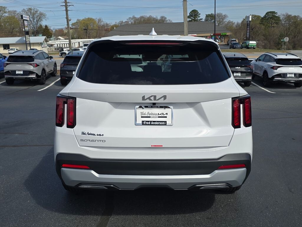 New 2026 Kia Sorento LX SUV