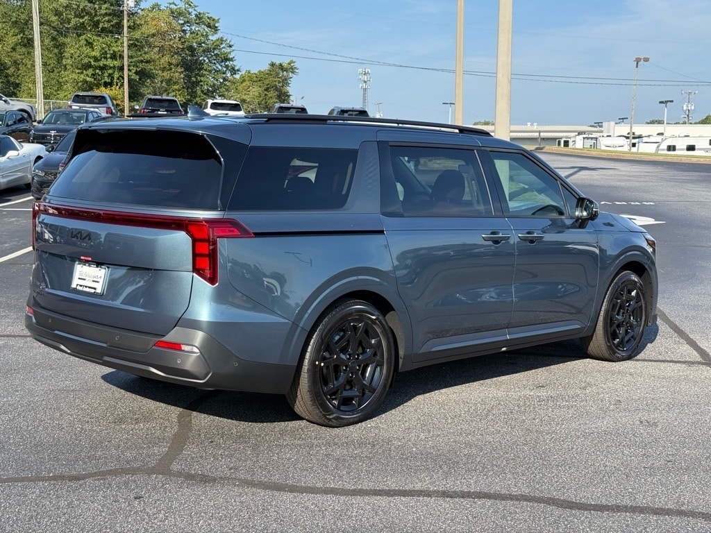 New 2026 Kia Carnival SX Van Passenger Van