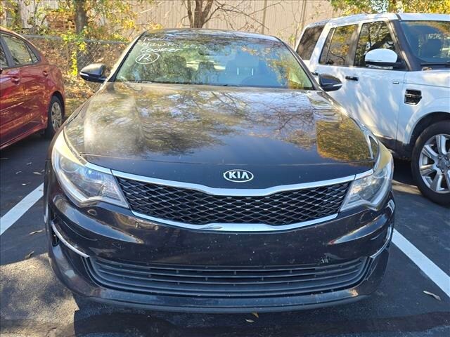 2018 Kia Optima LX photo 2