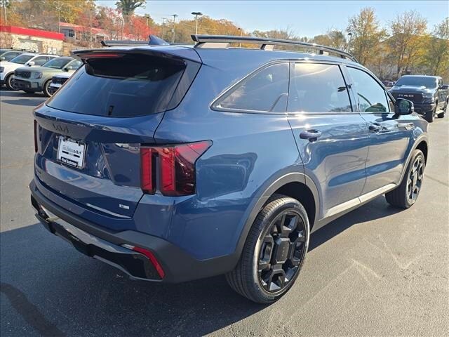 2026 Kia Sorento X-Line EX photo 3