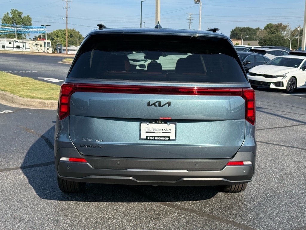 New 2026 Kia Carnival SX Van Passenger Van