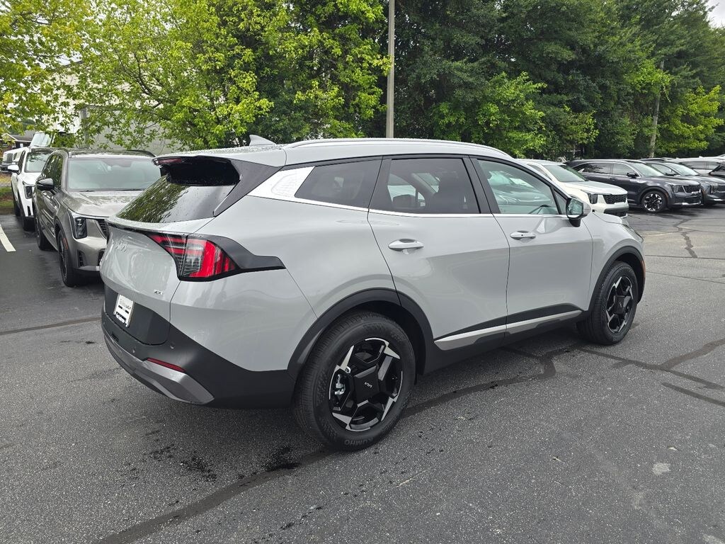 New 2026 Kia Sportage EX SUV