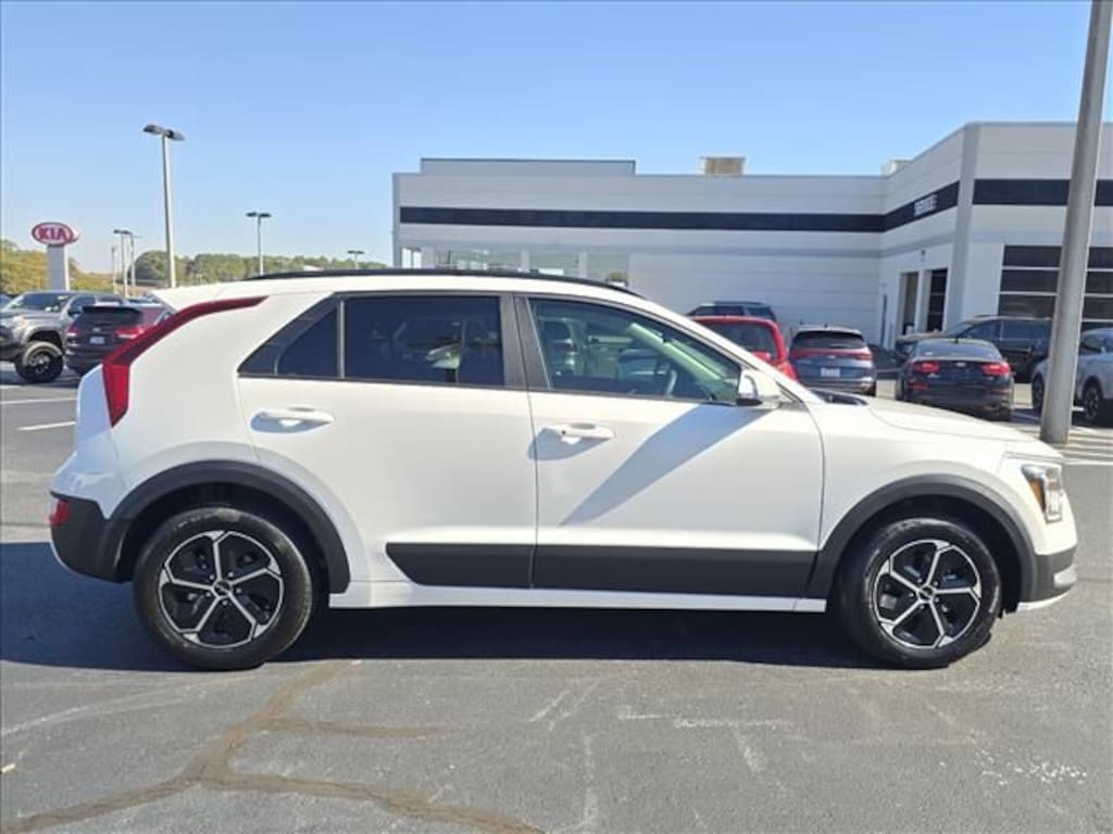New 2026 Kia Niro EX SUV