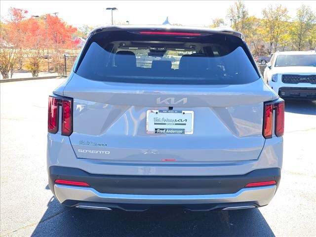 2026 Kia Sorento S photo 4