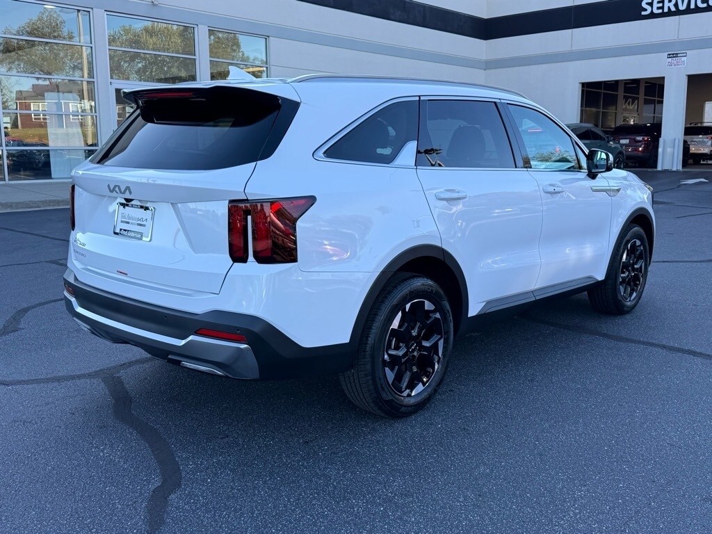 New 2026 Kia Sorento S SUV
