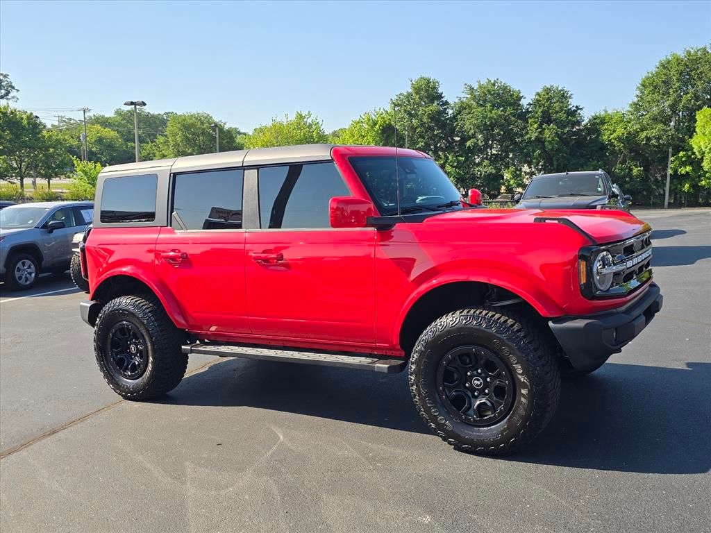 2022 Ford Bronco Outer Banks 4x4's photo