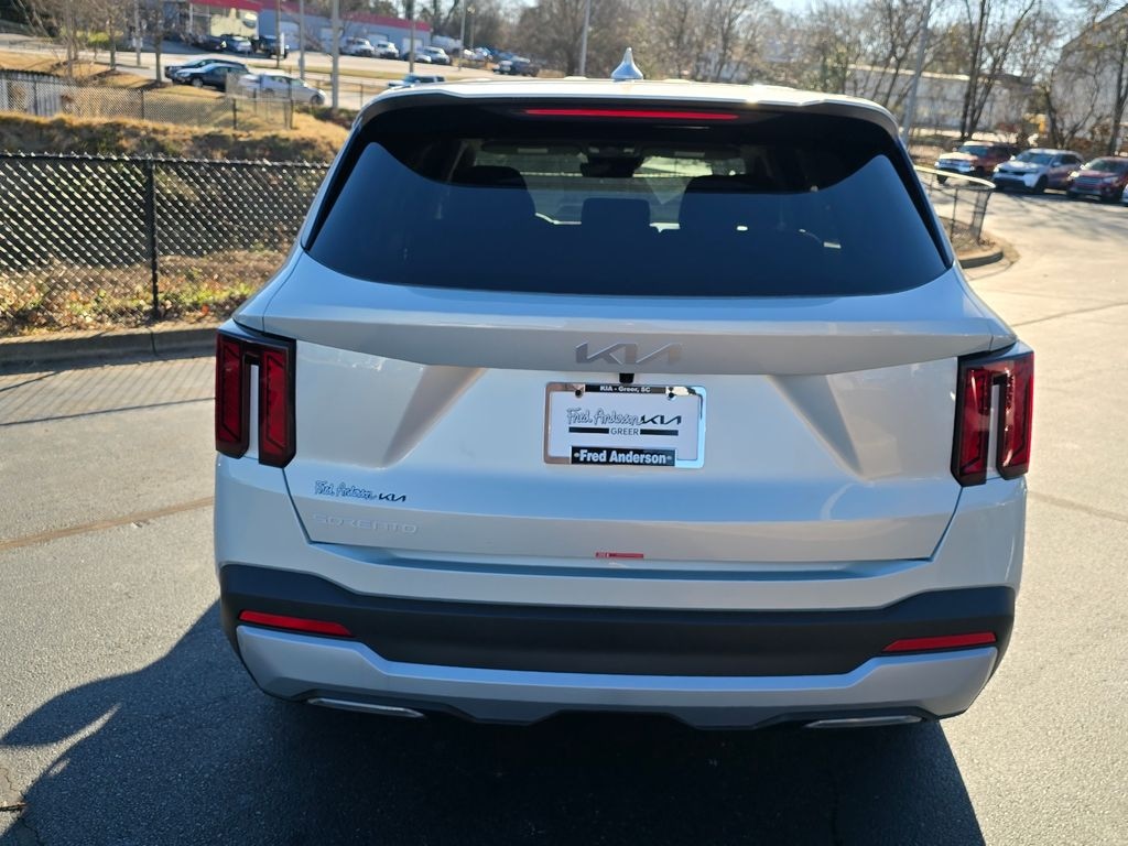 New 2026 Kia Sorento LX SUV