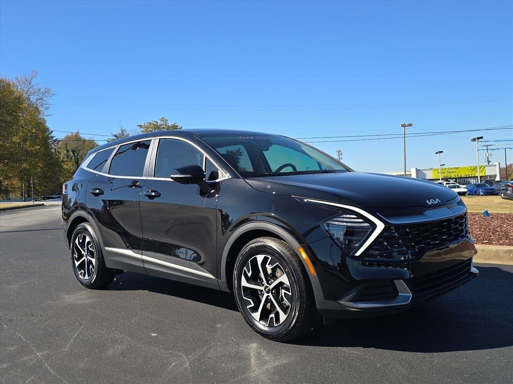 2025 Kia Sportage EX's photo