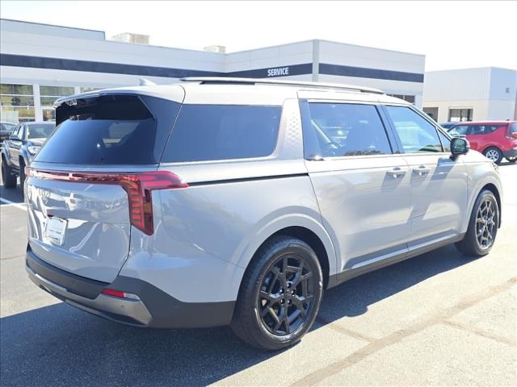 New 2026 Kia Carnival SX Prestige Van Passenger Van