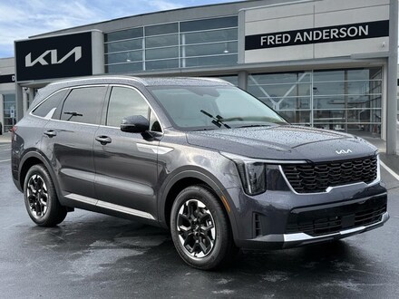 2025 Kia Sorento S SUV