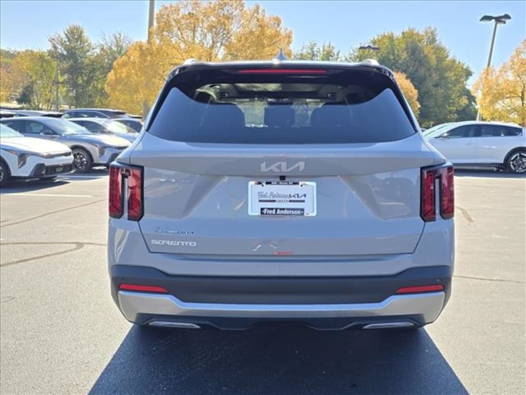 New 2026 Kia Sorento S SUV