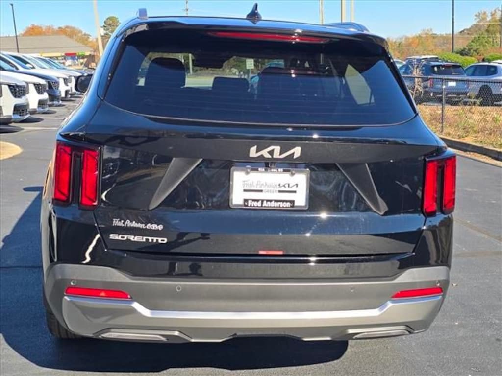 New 2026 Kia Sorento S SUV