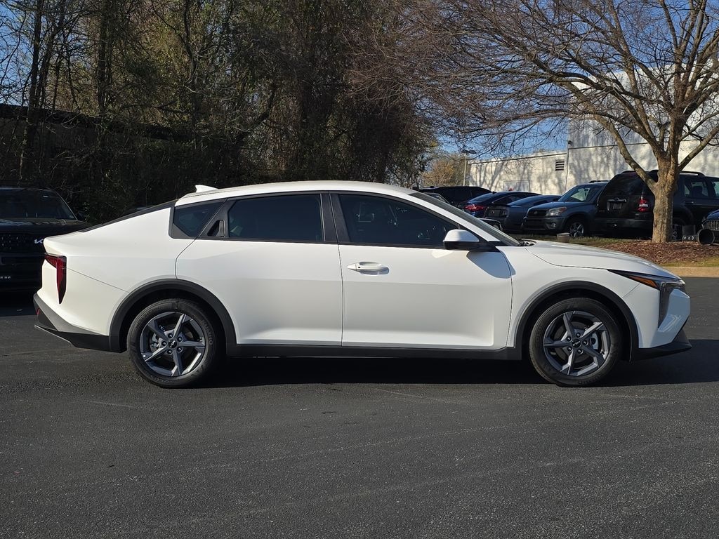New 2026 Kia K4 LX Sedan