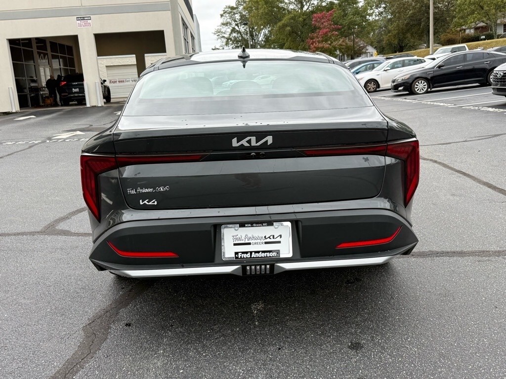 New 2025 Kia K4 EX Sedan