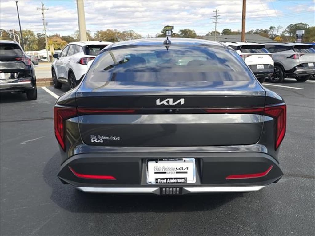New 2025 Kia K4 EX Sedan