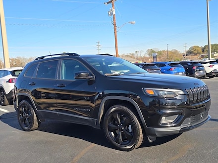 2023 Jeep Cherokee Altitude Lux SUV