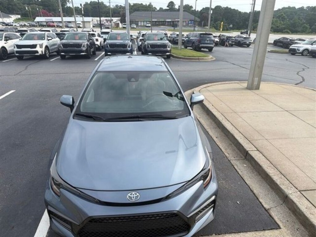 Used 2021 Toyota Corolla SE Sedan