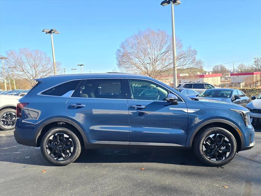 New 2026 Kia Sorento S SUV