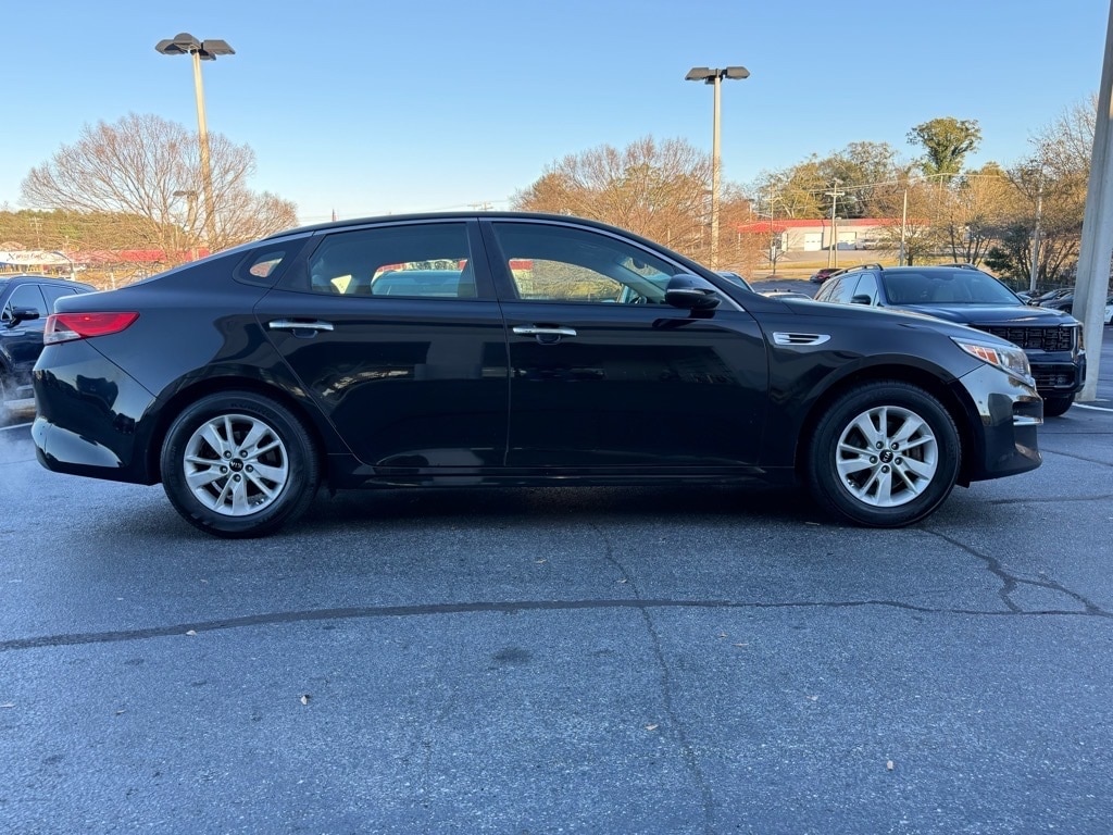 Used 2018 Kia Optima LX Sedan