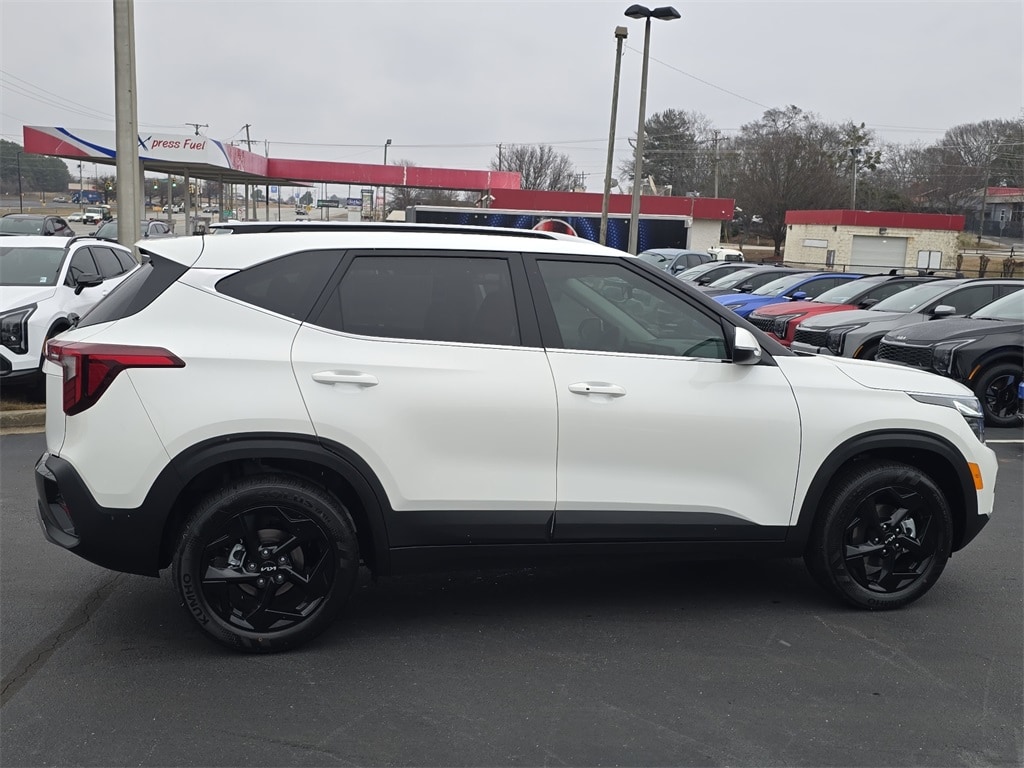 New 2026 Kia Seltos EX SUV