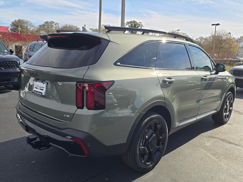 2026 Kia Sorento X-Line EX photo 2