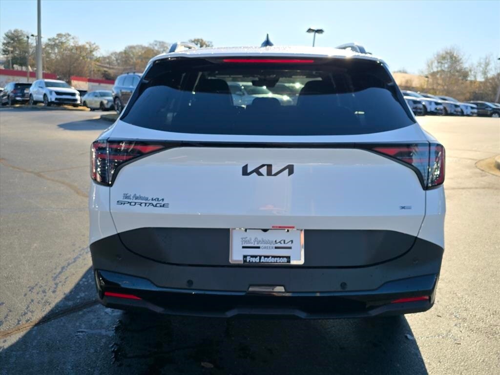 New 2026 Kia Sportage Hybrid X-Line SUV