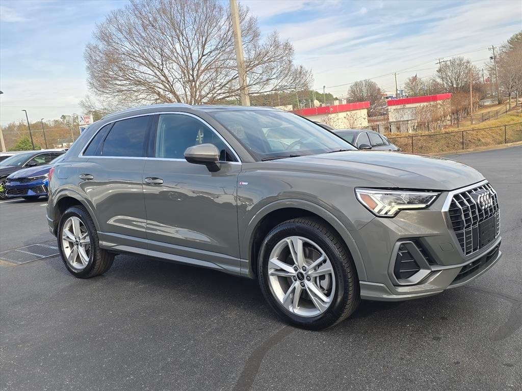 2024 Audi Q3 S Line Premium Plus's photo