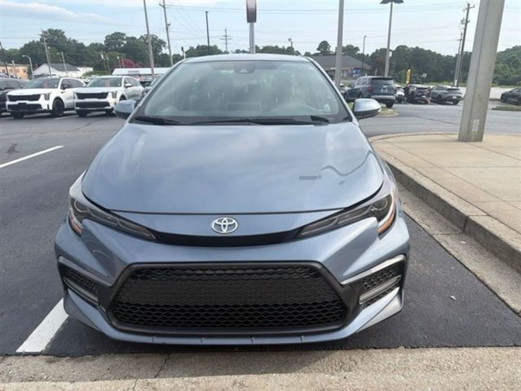 Used 2021 Toyota Corolla SE Sedan