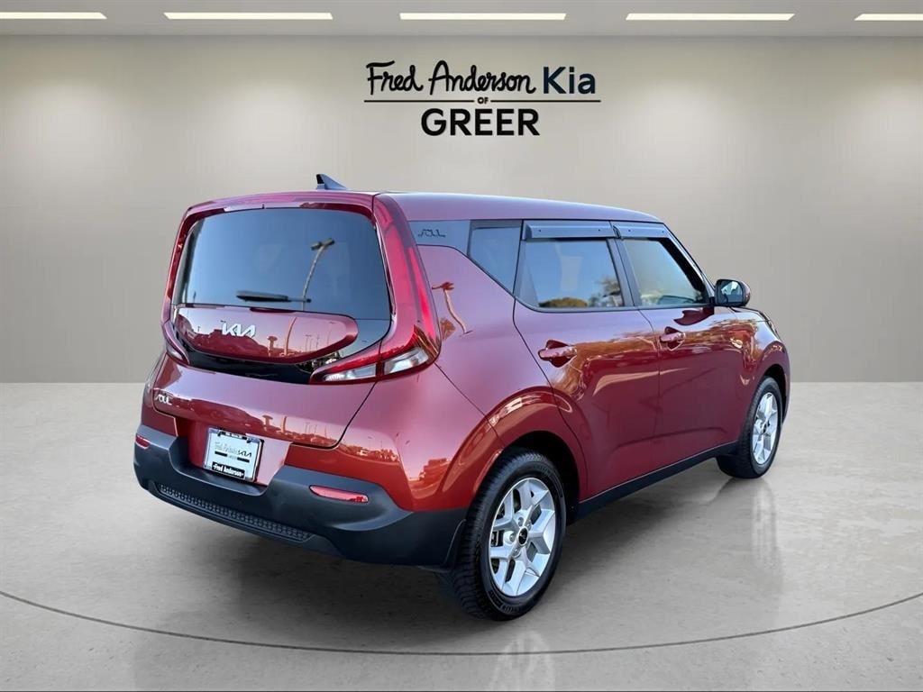 Used 2022 Kia Soul LX Hatchback