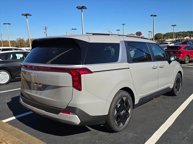 2026 Kia Carnival EX photo 2