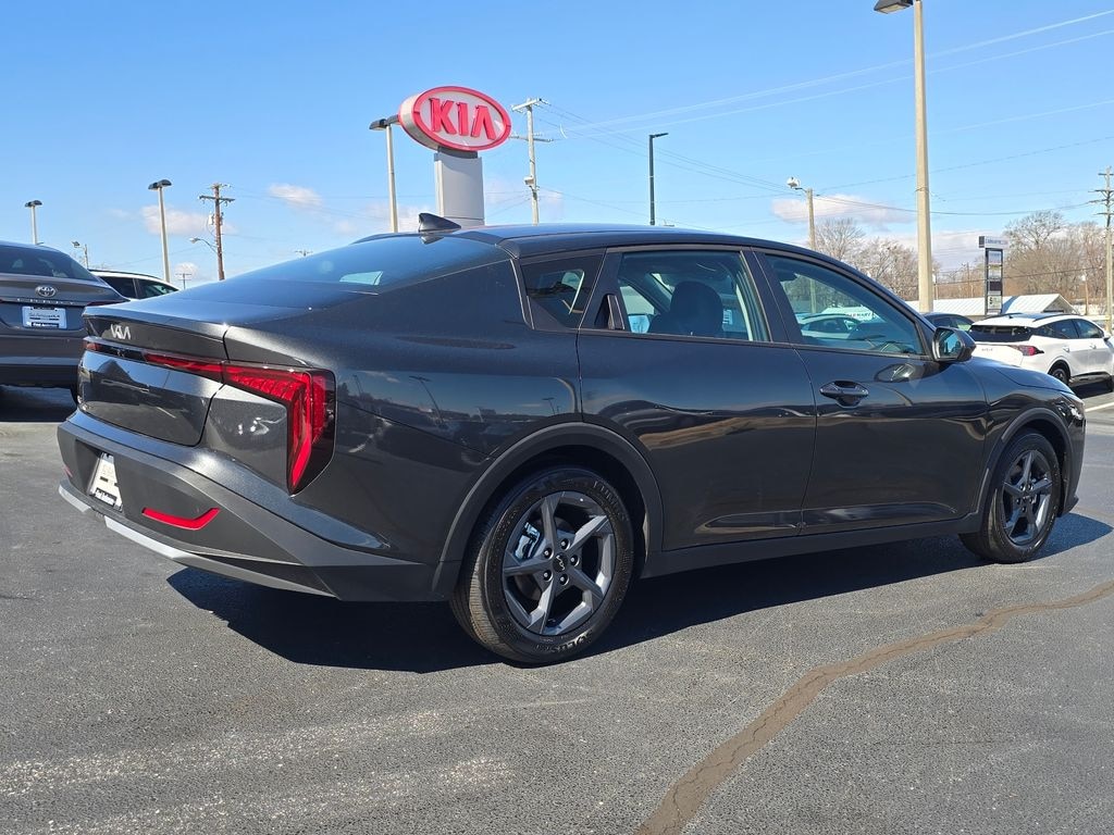 New 2026 Kia K4 LX Sedan