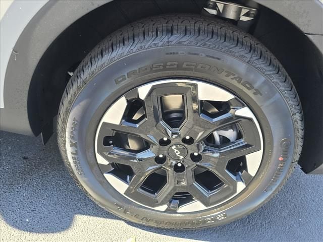 2026 Kia Sorento S - Photo 13