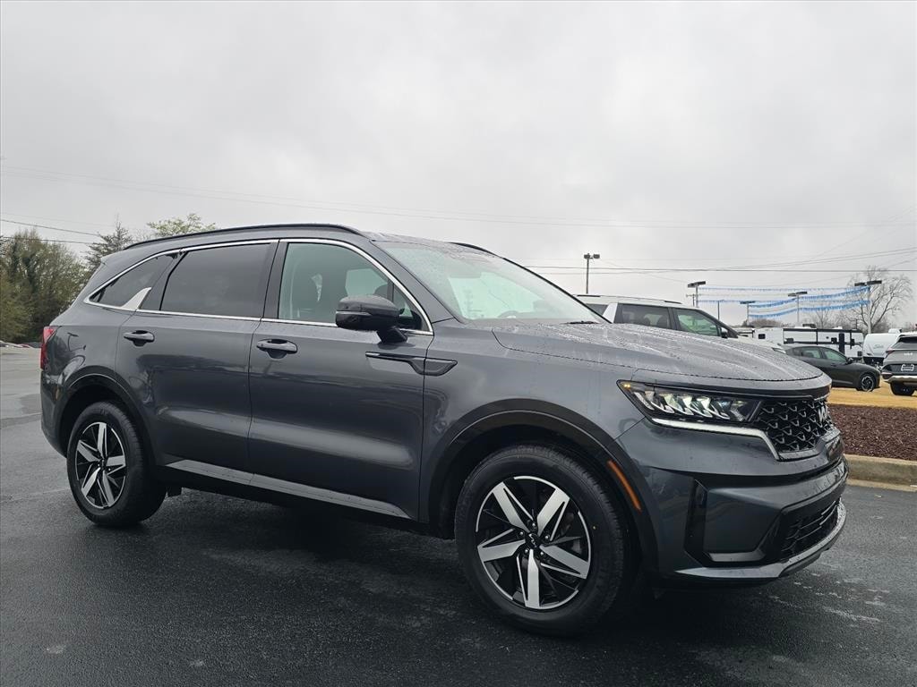Certified 2022 Kia Sorento S SUV