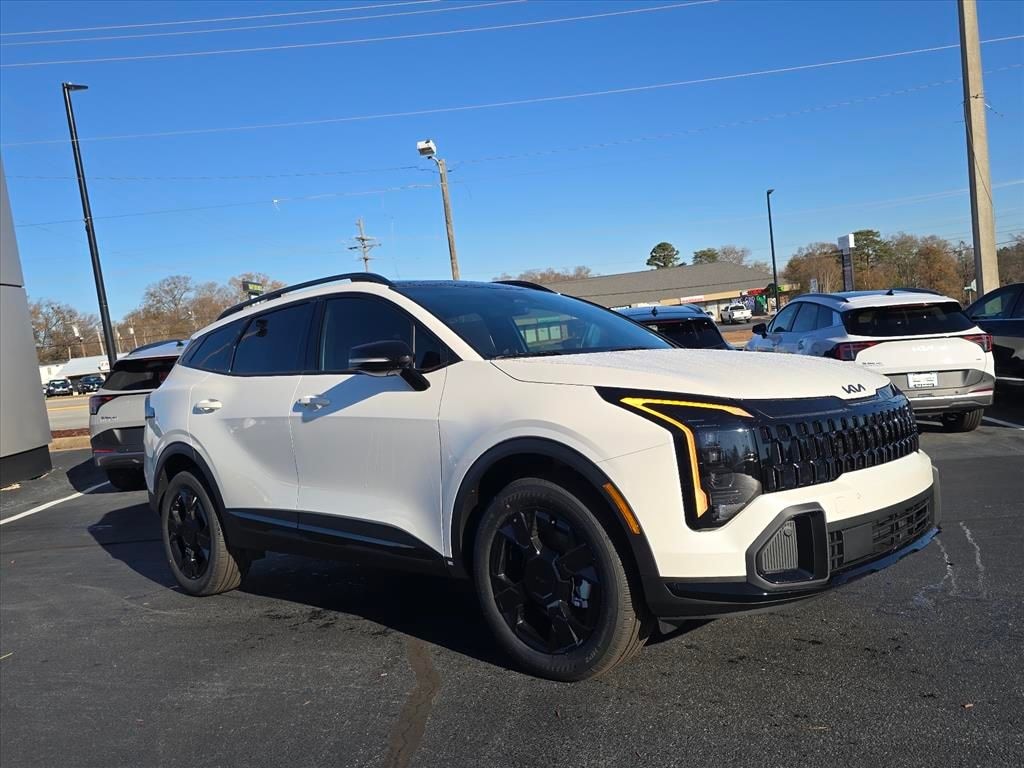 New 2026 Kia Sportage Hybrid X-Line SUV