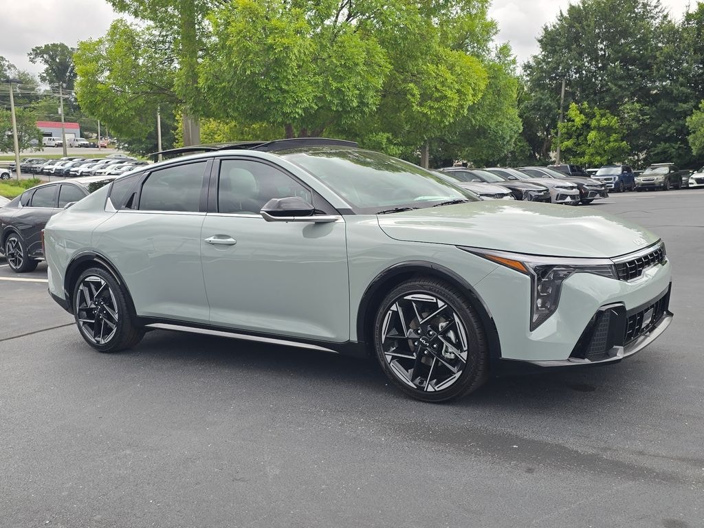 New 2026 Kia K4 GT-Line Sedan