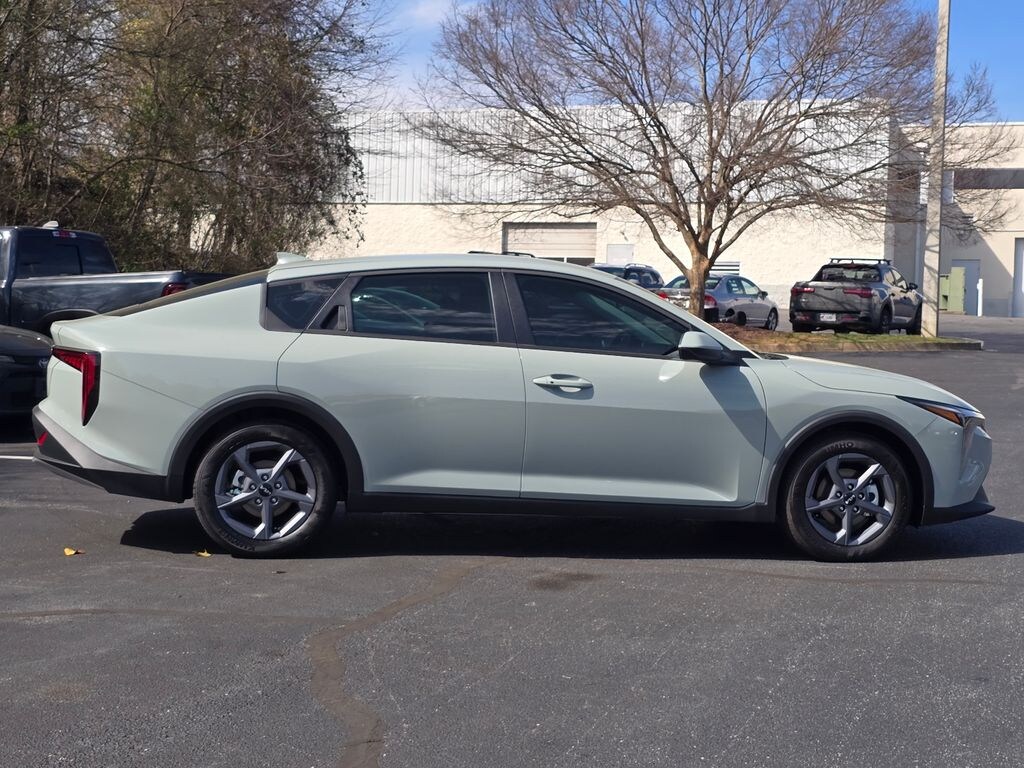 New 2026 Kia K4 LX Sedan