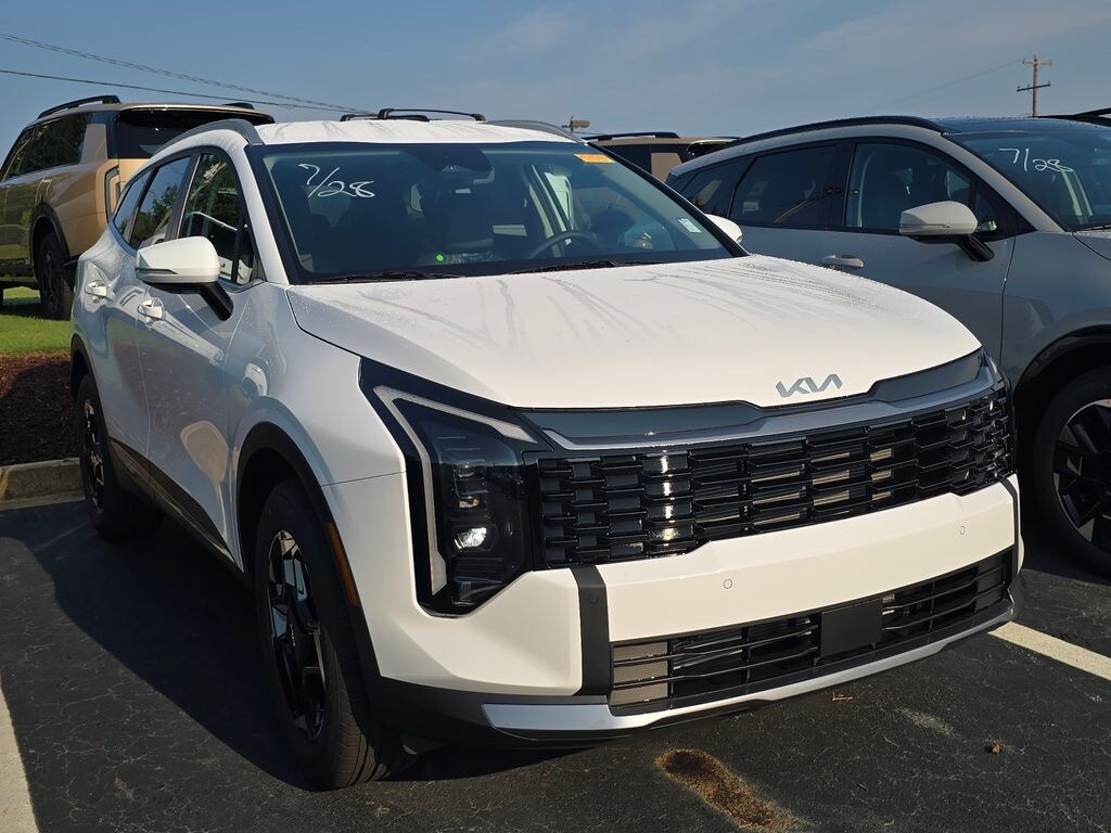 New 2026 Kia Sportage EX SUV