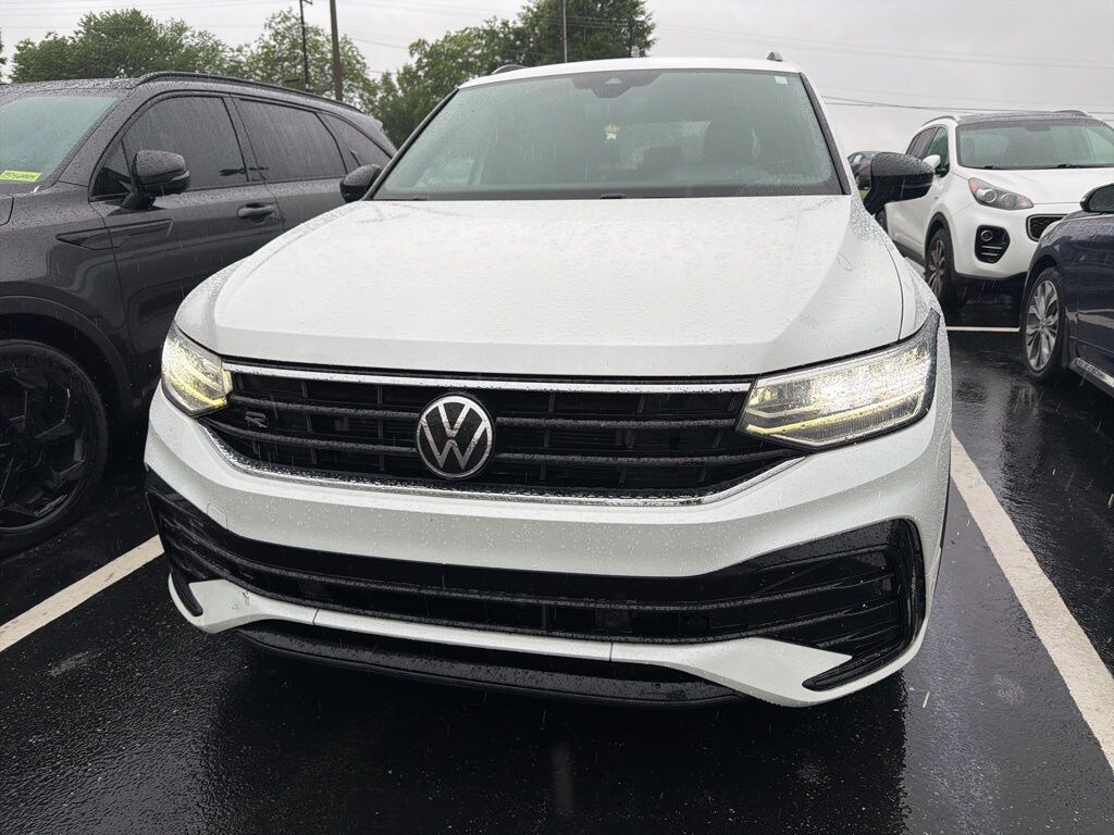 Used 2023 Volkswagen Tiguan 2.0T SE R-Line Black SUV