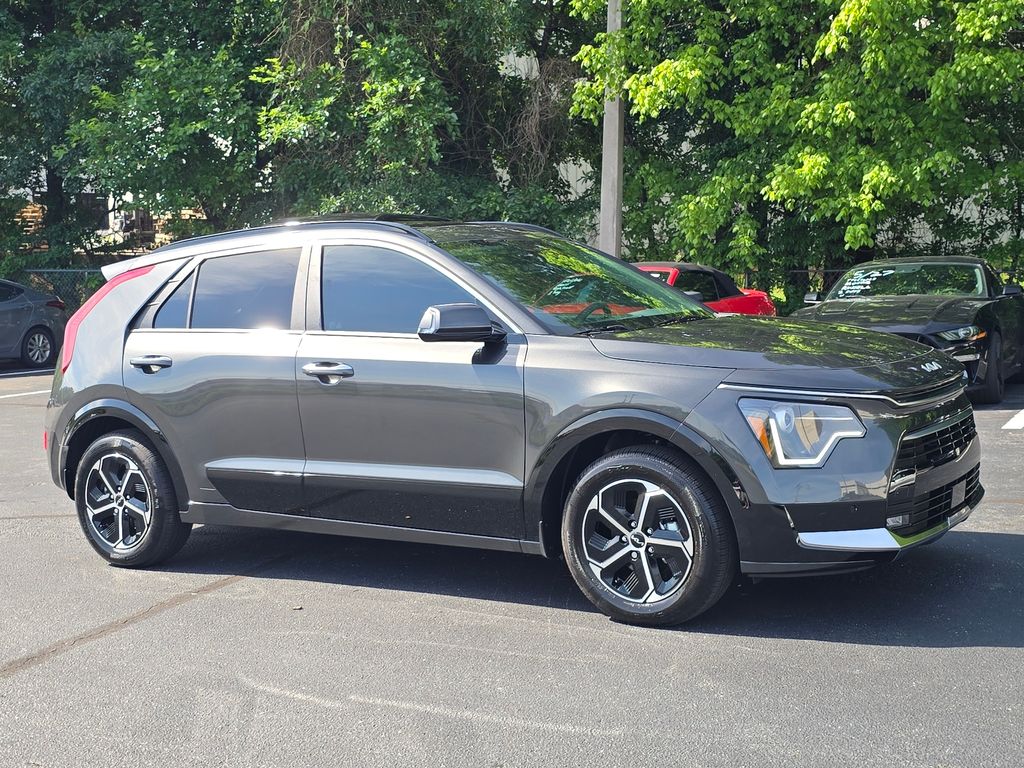 2026 Kia Niro SX HEV's photo