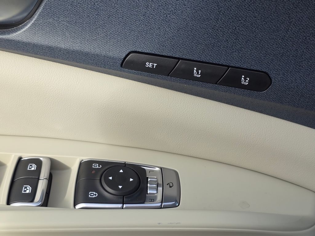 2026 Kia Carnival SX - Photo 17