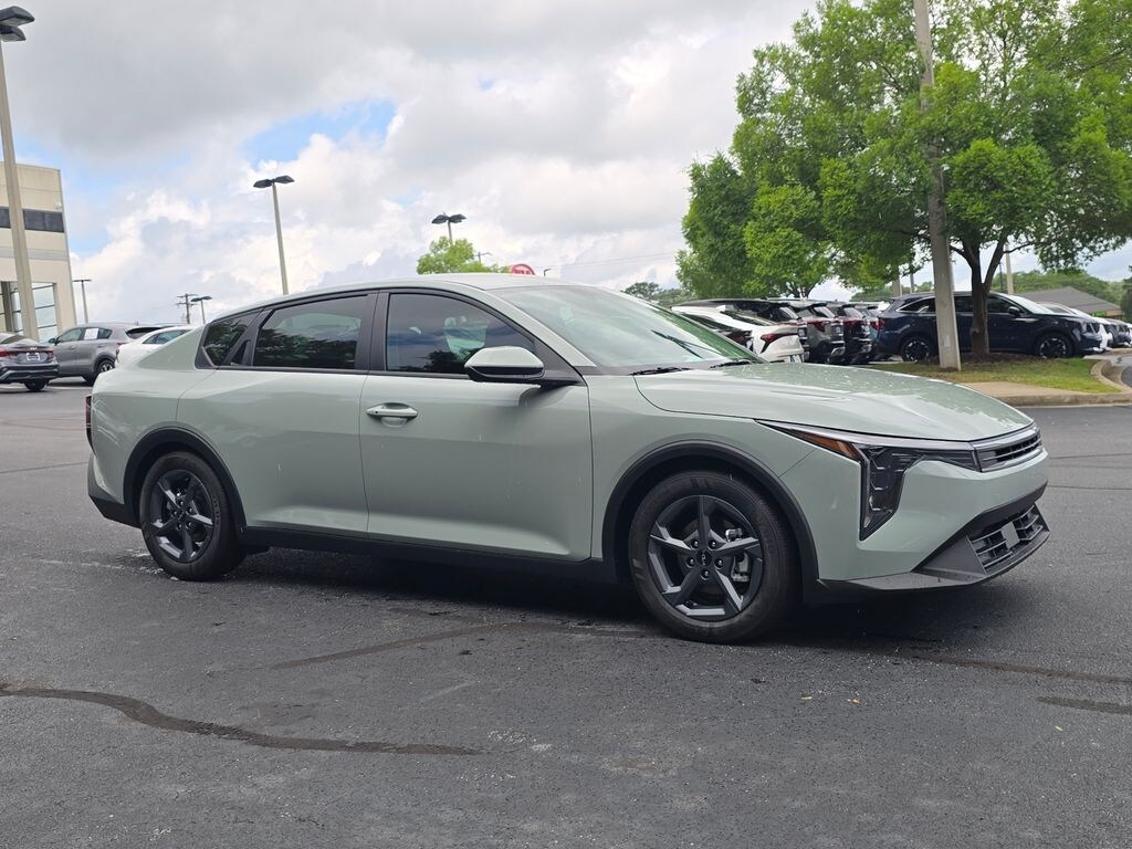 New 2026 Kia K4 LX Sedan