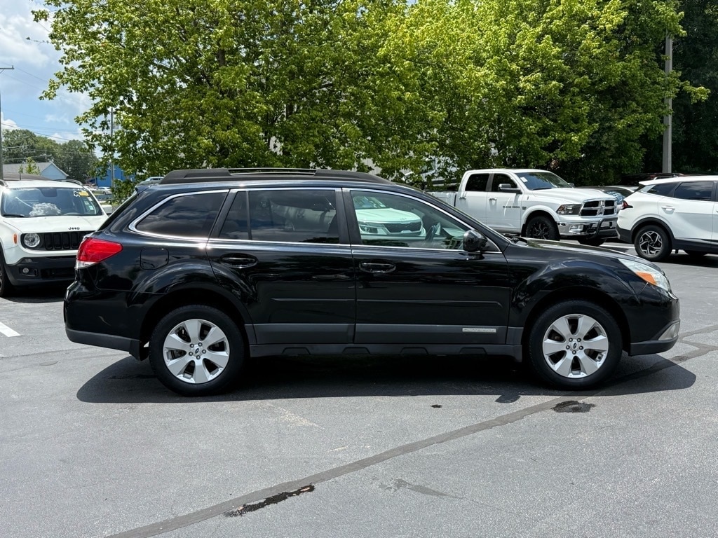 Used 2011 Subaru Outback I Limited with VIN 4S4BRBLC4B3424021 for sale in Greer, SC