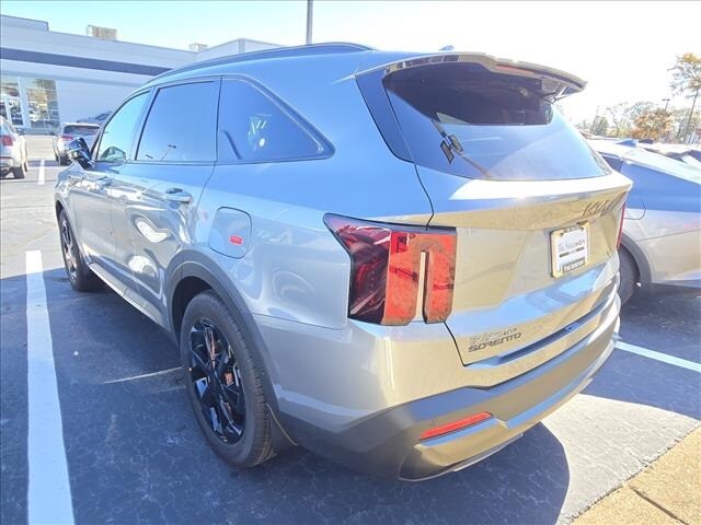 2026 Kia Sorento Hybrid X-Line SX Prestige photo 3