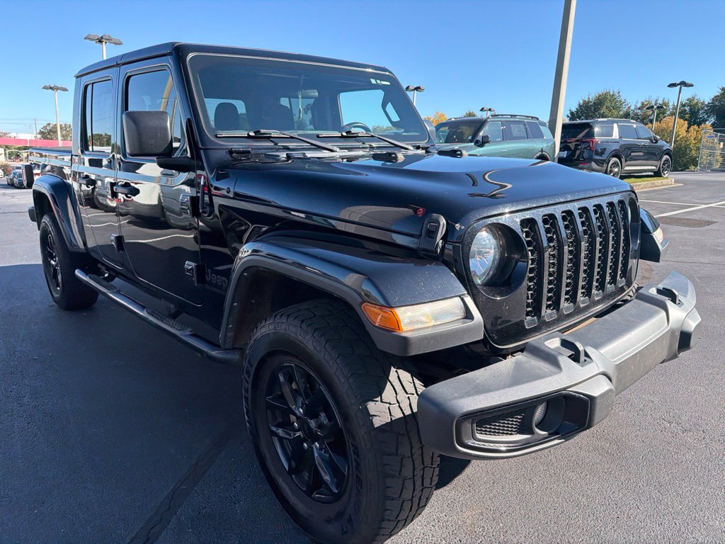 Used 2022 Jeep Gladiator Sport Truck