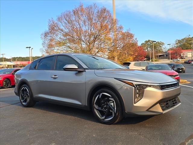 2025 Kia K4 EX's photo