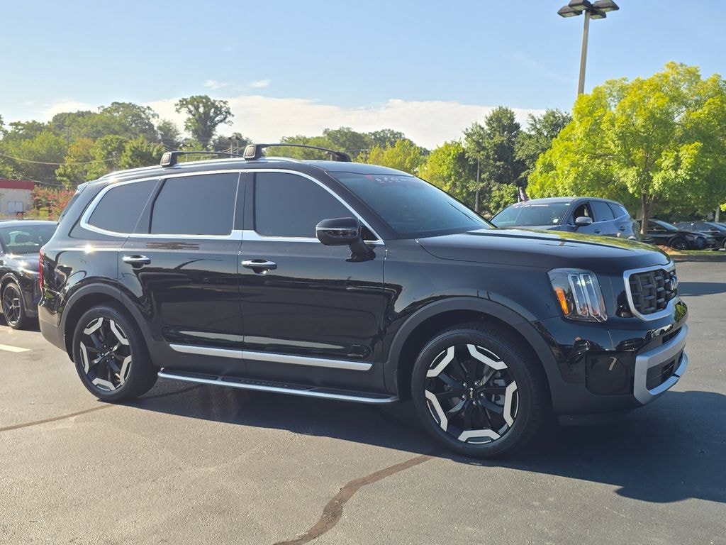 Used 2024 Kia Telluride S SUV