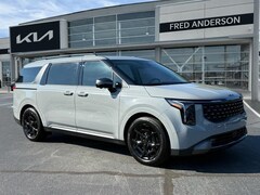 2026 Kia Carnival SX Van Passenger Van