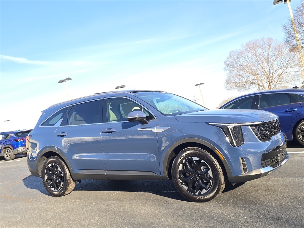 New 2026 Kia Sorento S SUV
